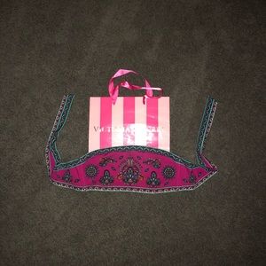 VICTORIA’S SECRET BANDEAU